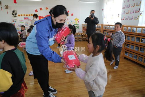 点赞！小小防护包传递大温暖——记日用品销售中的温情守护